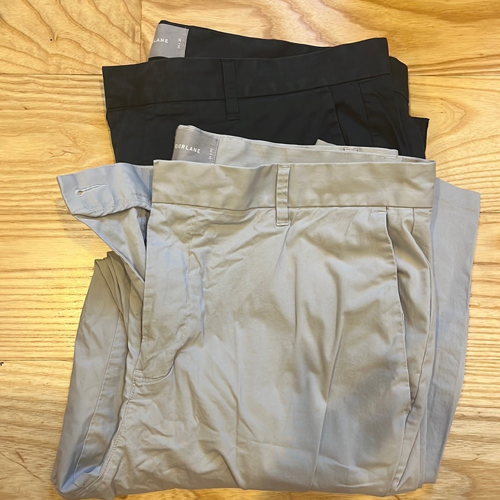 Everlane The Athletic Fit Air Chino in black and tan. 34/30